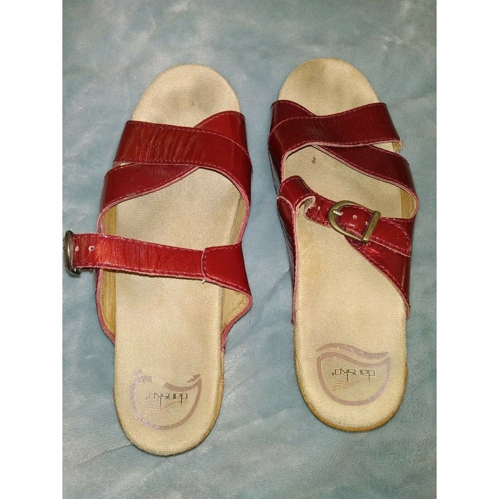 DANSKO US 6.5M-7M/ EU37 Sela Red Patent Leather Clog Open Toe Sandals